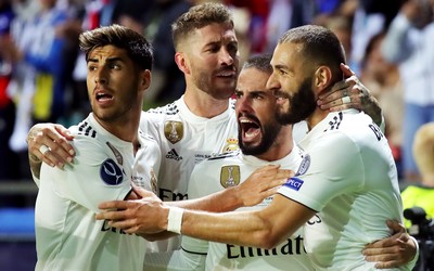 ROR电竞播报-莫利纳助攻助攻再助攻